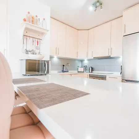 Cuatro Horizones Apartment *