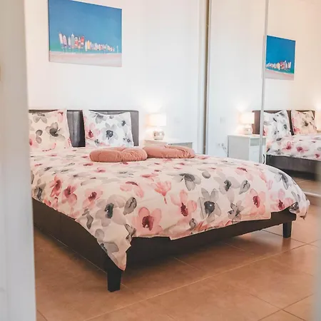Cuatro Horizones Apartment