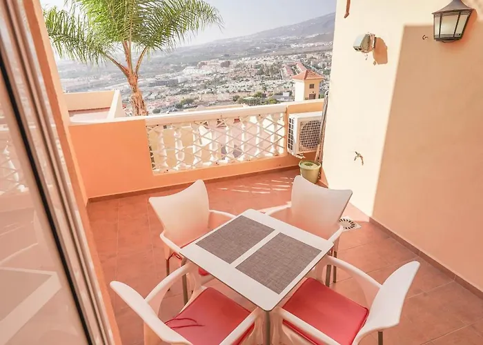 Cuatro Horizones * Costa Adeje